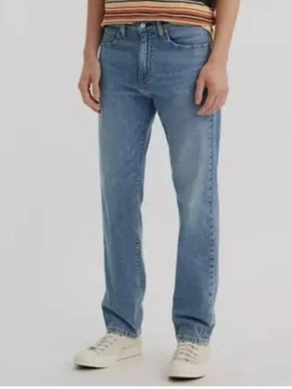 Levi's 505 Straight Leg Blue Jeans Medium Wash Denim Low Rise Cotton 33x30
